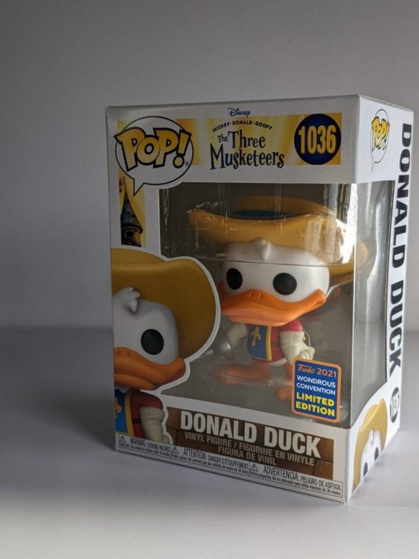 the three musketeers donald duck funko pop!