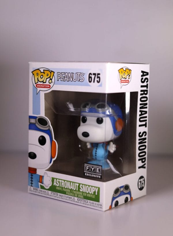 blue astronaut snoopy funko pop!