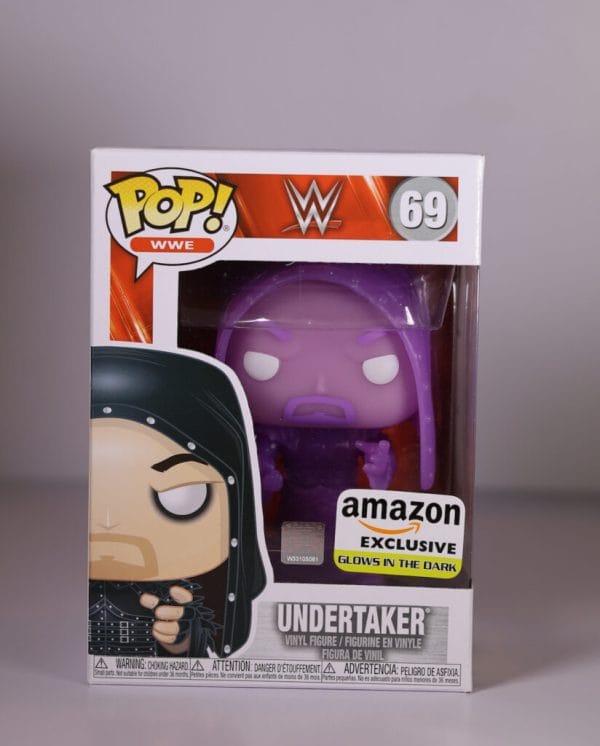 undertaker hooded gitd funko pop!