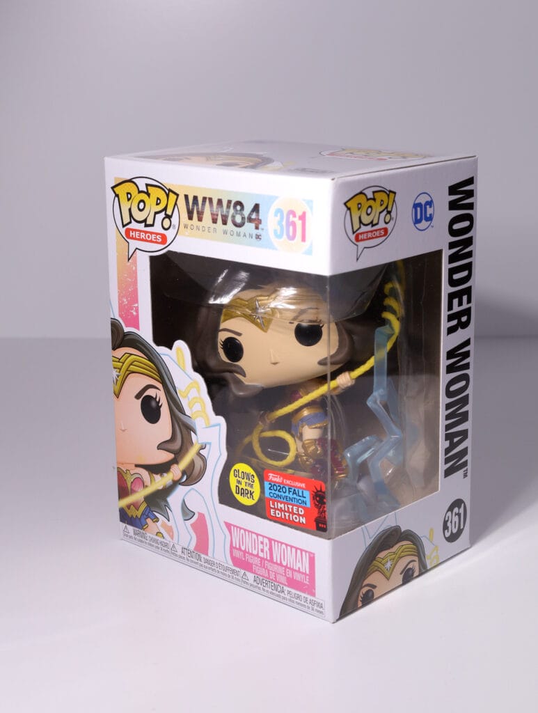 Wonder Woman GITD Funko #361 - The Pop Central