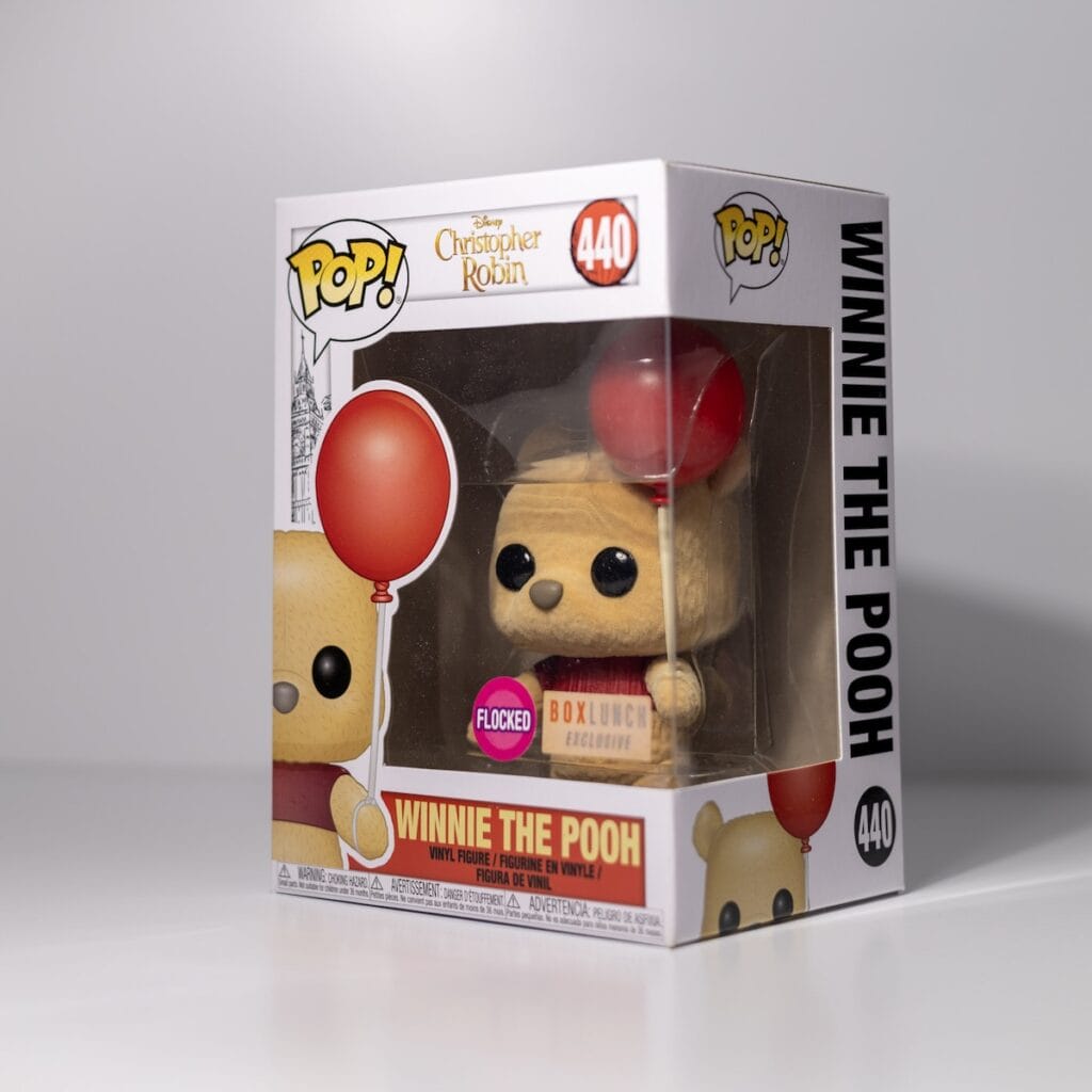 Winnie the pooh with sales red balloon funko pop